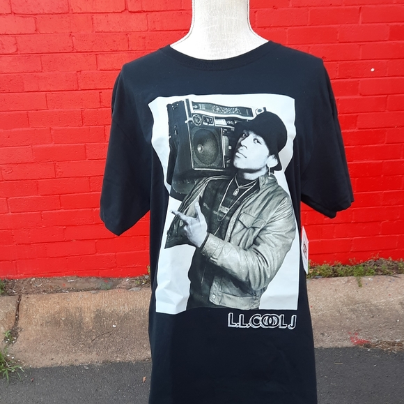 NEW! 🎤LL COOL J- Ladies ❤️ COOL J- "Can't live without my radio"📻💋 - Picture 3 of 10